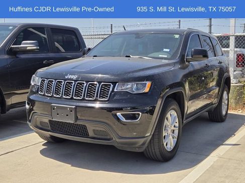 Used 2022 Jeep Grand Cherokee Laredo E w/ Security & Convenience Group AWD/4WD image 3