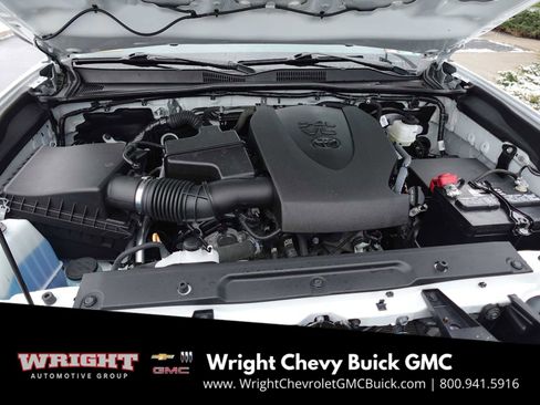 Used 2023 Toyota Tacoma SR5 image 33