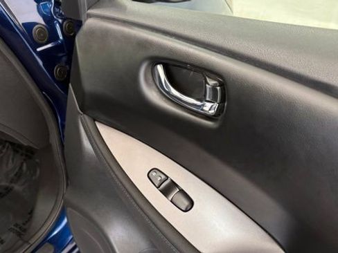 Used 2022 Nissan Leaf S FWD image 25