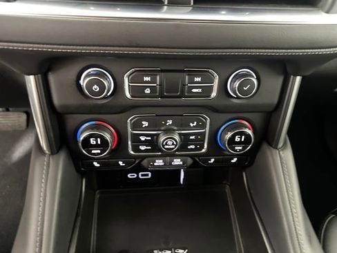 Used 2021 Chevrolet Tahoe LT image 23