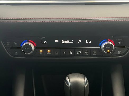 Used 2021 MAZDA MAZDA6 Carbon Edition FWD image 24