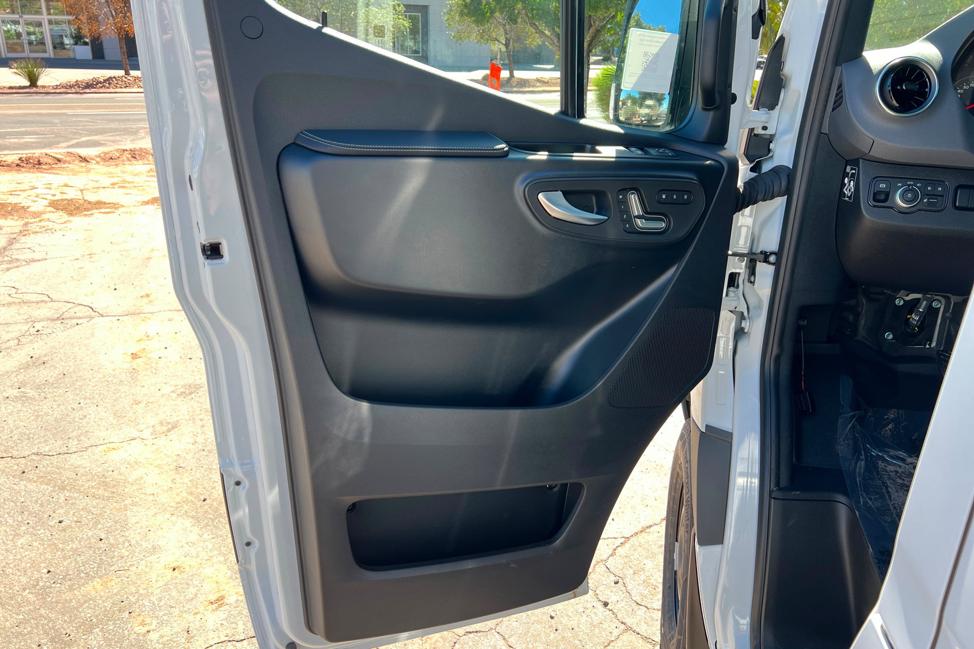 New 2026 Mercedes-Benz Sprinter 2500 image 14