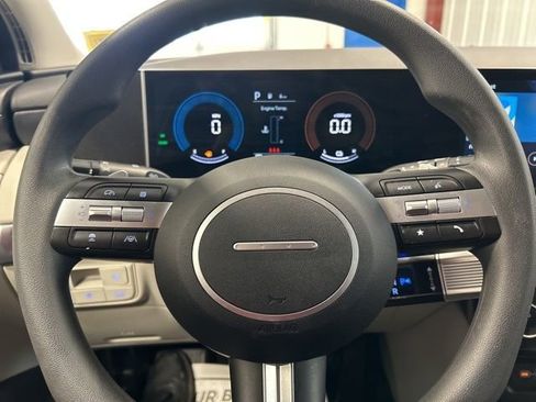 Used 2025 Hyundai Tucson Blue image 22