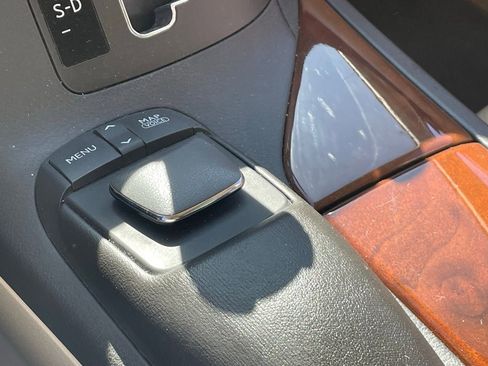 Used 2013 Lexus RX 450h AWD w/ Navigation Pkg image 9