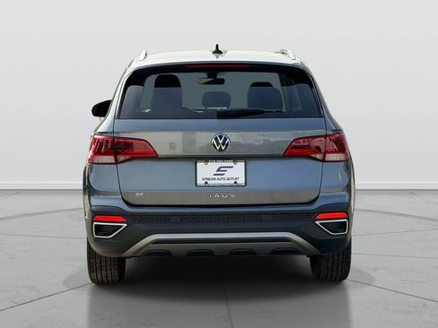Used 2023 Volkswagen Taos SE image 6