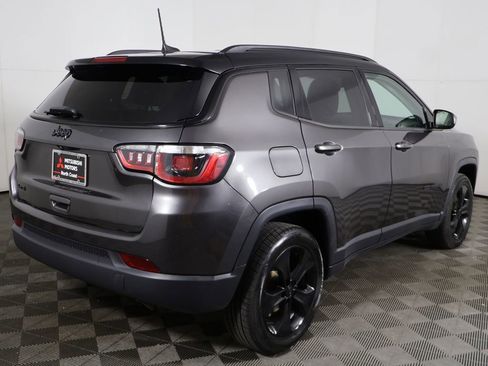 Used 2020 Jeep Compass Latitude AWD/4WD image 7