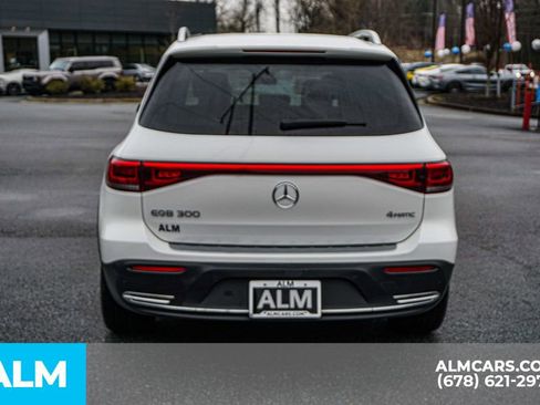 Used 2023 Mercedes-Benz EQB 300 300 w/ Exclusive Package image 11