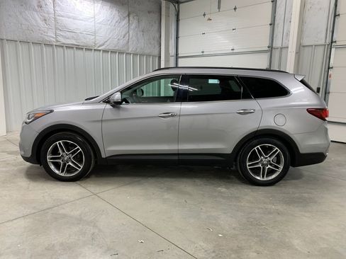 Used 2017 Hyundai Santa Fe SE w/ SE Ultimate Tech Package 03 image 23