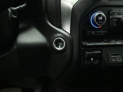 Used 2020 Chevrolet Silverado 1500 LTZ image 15