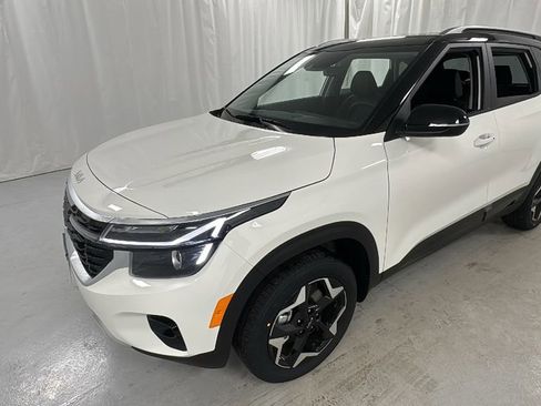 New 2026 Kia Seltos S AWD/4WD image 7