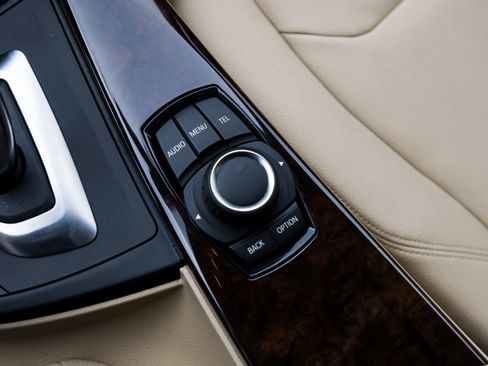 Used 2015 BMW 328i Sedan image 25