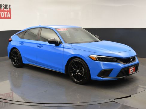 Used 2023 Honda Civic Sport image 6