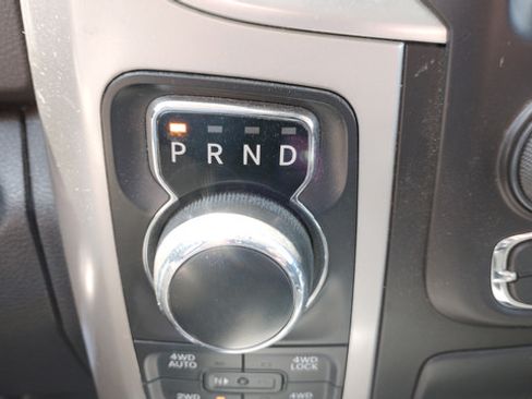 Used 2017 RAM 1500 Big Horn AWD/4WD image 19