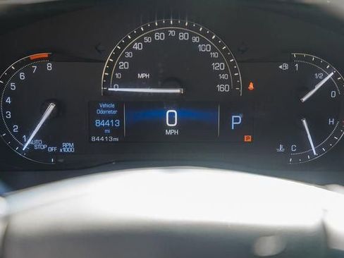 Used 2017 Cadillac XT5 FWD image 35