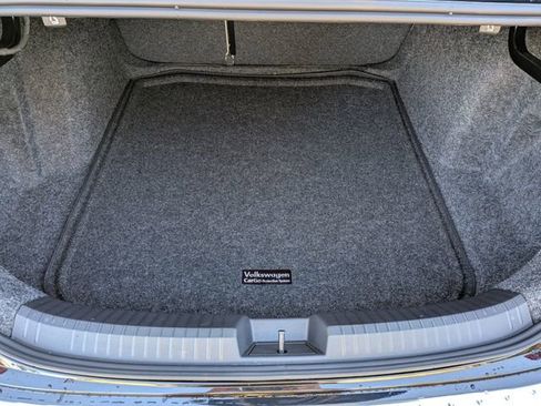 New 2026 Volkswagen Jetta SE FWD image 14