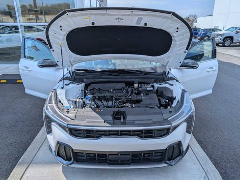 New 2026 Kia K4 GT-Line FWD image 9