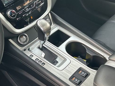 Used 2018 Nissan Murano SL w/ Moonroof Package image 25