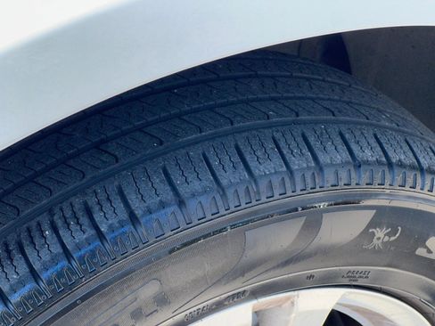 Used 2017 Chevrolet Equinox LS FWD image 24