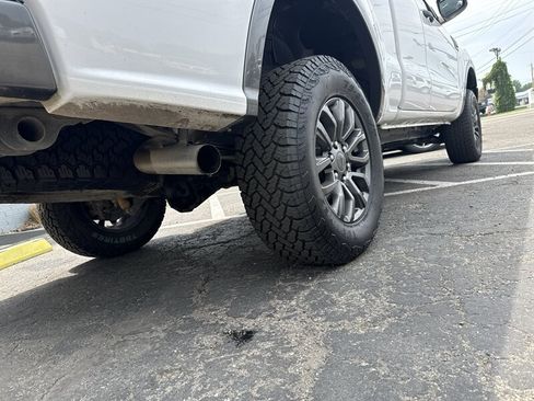 Used 2020 Ford Ranger XLT w/ Equipment Group 301A Mid AWD/4WD image 5