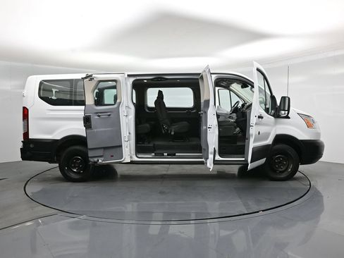 Certified 2019 Ford Transit 350 XLT RWD image 5