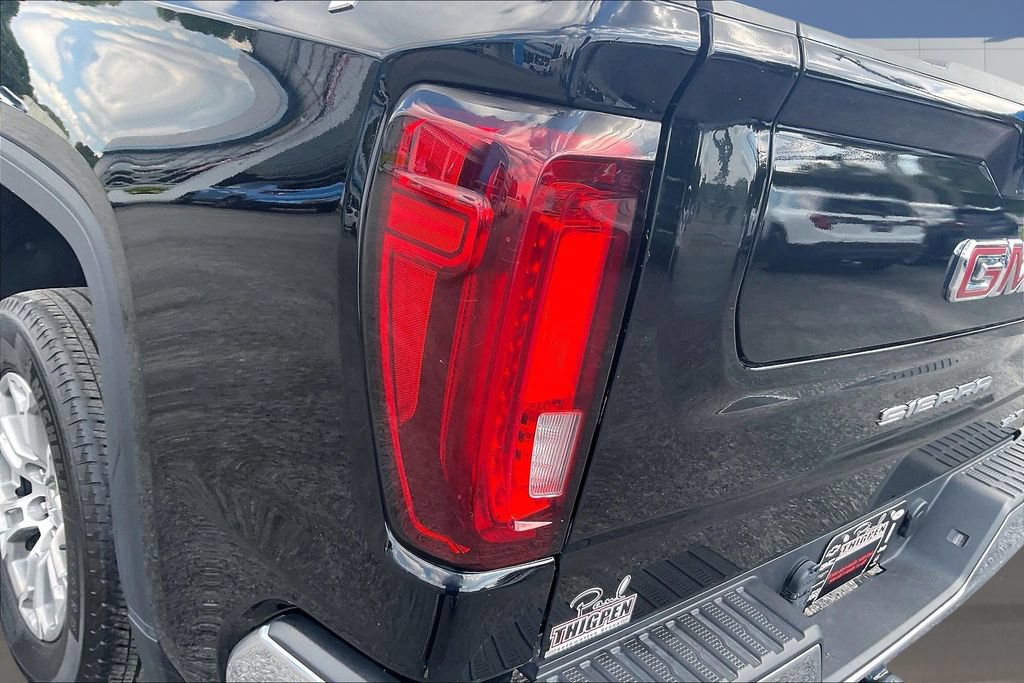 Used 2024 GMC Sierra 1500 SLT AWD/4WD image 24