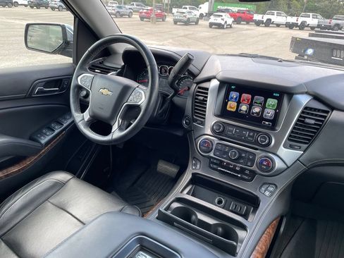 Used 2017 Chevrolet Tahoe Premier AWD/4WD image 33