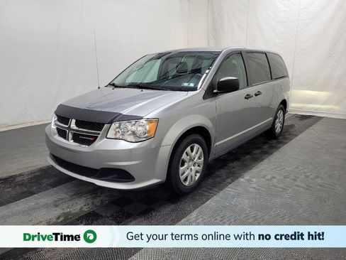 Used 2019 Dodge Grand Caravan SE image 1