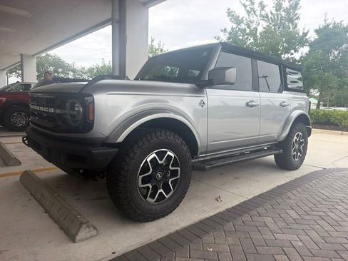 Used 2021 Ford Bronco Outer Banks AWD/4WD image 5