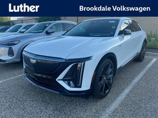 Used 2024 Cadillac Lyriq Sport w/ Nappa Leather Package AWD/4WD video 1