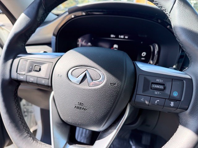 Used 2023 INFINITI QX60 Luxe w/ Cargo Package AWD/4WD image 26