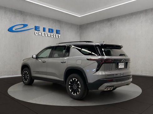 New 2026 Chevrolet Traverse Z71 w/ Enhanced Driving Package image 5