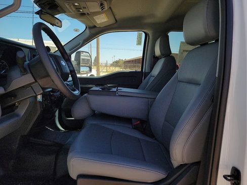 New 2026 Ford F350 XL w/ XL Chrome Package AWD/4WD image 19