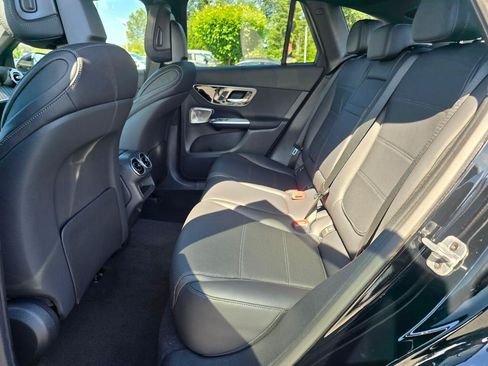 New 2026 Mercedes-Benz GLC 300 4MATIC image 18