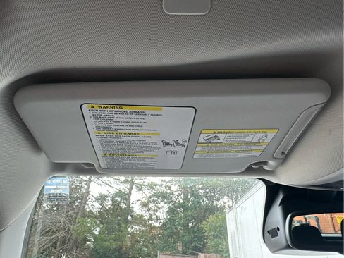 Used 2022 Jeep Renegade Latitude w/ Convenience Group image 42