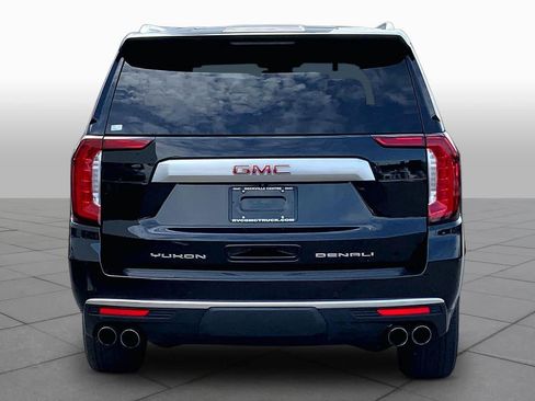 Used 2024 GMC Yukon XL Denali AWD/4WD image 5