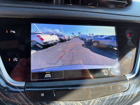 Used 2024 Cadillac XT6 Premium Luxury image 40