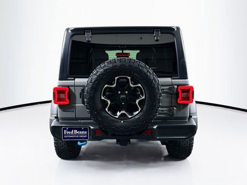 Used 2022 Jeep Wrangler Unlimited Rubicon 4xe AWD/4WD image 6