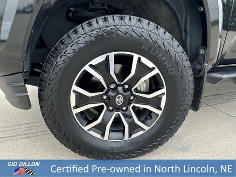 Used 2021 Toyota Tacoma 4x4 Double Cab image 9