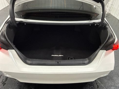 Used 2022 Toyota Avalon Limited w/ Advanced Safety Package FWD image 48