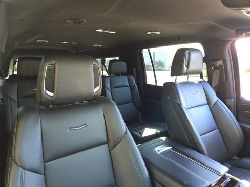 Used 2024 Cadillac Escalade ESV Luxury w/ LPO, Floor Liner Package image 25