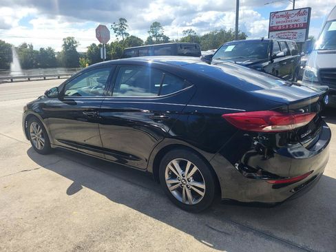 Used 2017 Hyundai Elantra SE FWD image 75