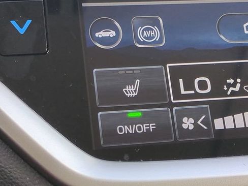 Used 2023 Subaru Ascent Limited w/ Technology Package AWD/4WD image 30
