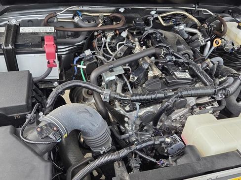 Used 2024 Toyota Tacoma SR5 RWD image 19