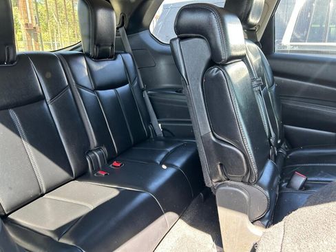 Used 2018 Nissan Pathfinder SL image 14
