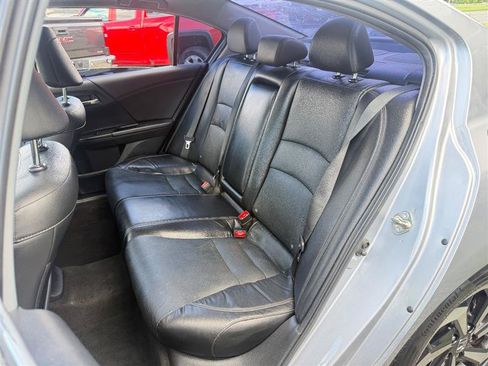 Used 2016 Honda Accord EX-L image 22