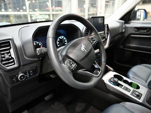 Used 2024 Ford Bronco Sport Outer Banks w/ Tech Package image 23