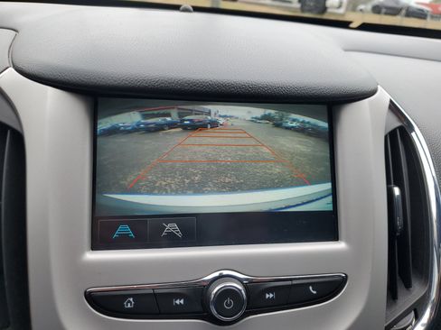 Used 2016 Chevrolet Cruze LS image 23