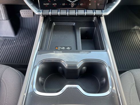 New 2026 GMC Acadia Elevation w/ LPO, Floor Liner Package image 31