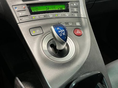 Used 2014 Toyota Prius Prime Advanced FWD image 22