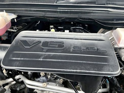 Used 2024 RAM 1500 Big Horn AWD/4WD image 34